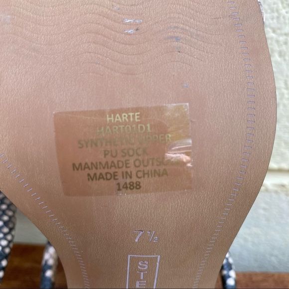 New Steven by Steve Madden Jersey Snake Leather Block Heel Sandals Size 7.5 - Picture 10 of 11